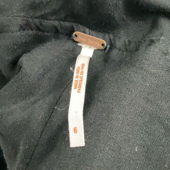 Free People Black Feel The Sun Cutout Sleeveless Linen Cropped Jumpsuit Size 6 - Picture 3 of 6